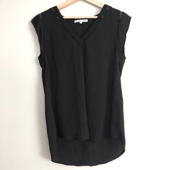 Daniel Rainn Tops - Daniel Rainn Black short sleeve top